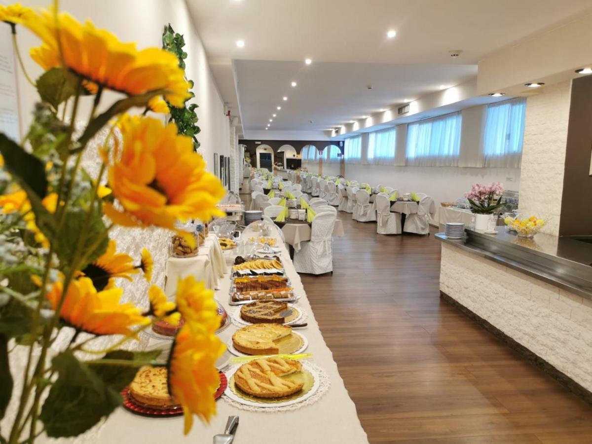 Hotel Madera Lido di Jesolo Kültér fotó