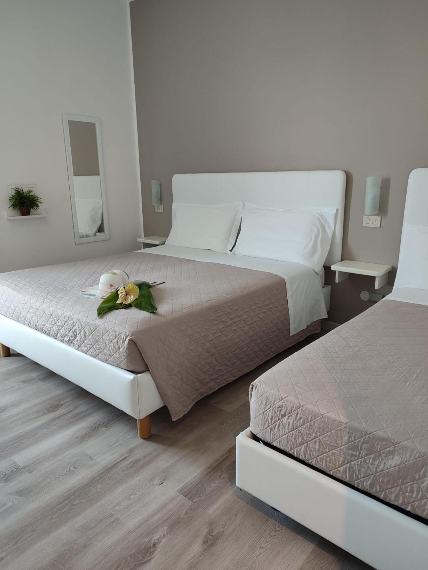 Hotel Madera Lido di Jesolo Kültér fotó