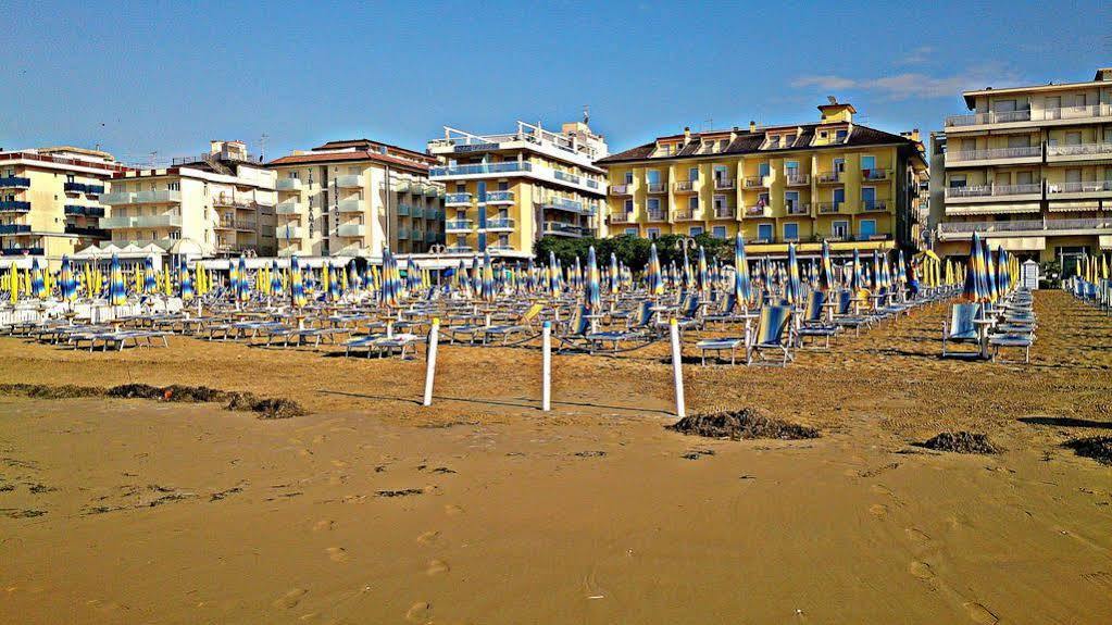 Hotel Madera Lido di Jesolo Kültér fotó